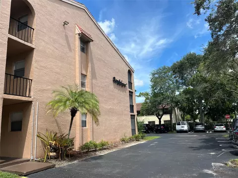 2700 Coral Springs Dr #207, Coral Springs, FL 33065