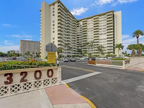 3200 NE 36th St #215, Fort Lauderdale, FL 33308