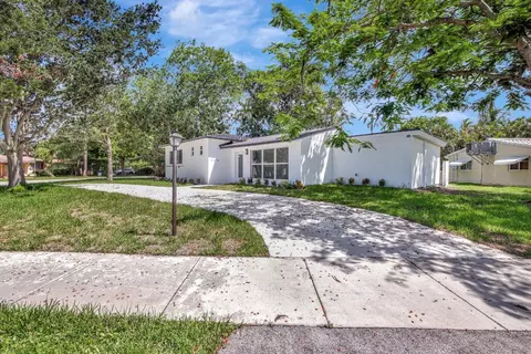 3230 Grant, Hollywood, FL 33021