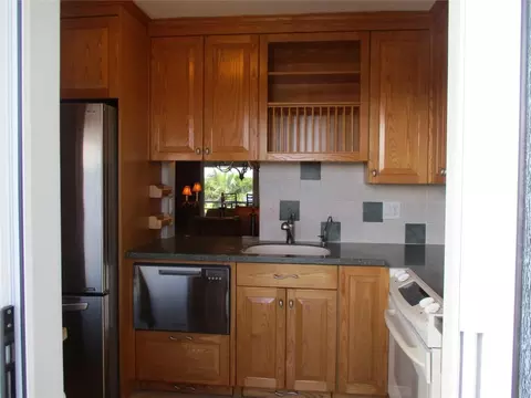 1445 Atlantic Shrs #503, Hallandale Beach, FL 33009