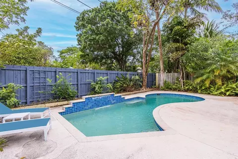 1225 NE Ne 5th St, Fort Lauderdale, FL 33301