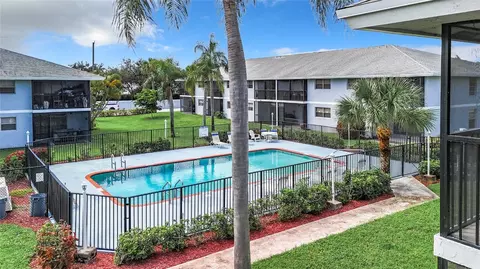 905 Southridge #C201, Delray Beach, FL 33444