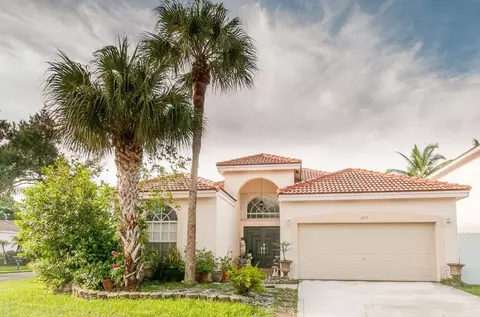 6810 NW 34th St, Margate, FL 33063