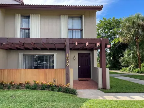 4820 Sheridan #1, Hollywood, FL 33021