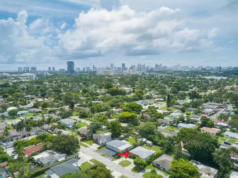 617 SW 4th, Hallandale Beach, FL 33009