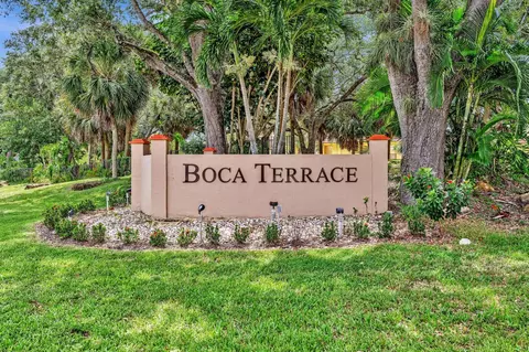 900 SW 9th Street Cir #104, Boca Raton, FL 33486