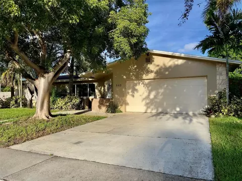 560 NW 42nd, Coconut Creek, FL 33066