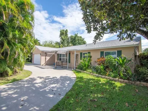 1586 29th, Vero Beach, FL 32960