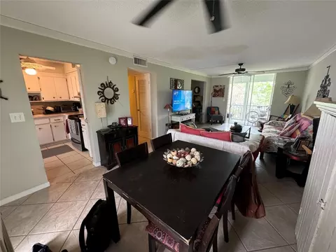 777 SE 2nd #301A, Deerfield Beach, FL 33441
