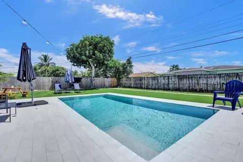 812 Minnesota, Lantana, FL 33462