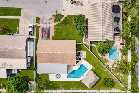 309 SE 2nd, Deerfield Beach, FL 33441