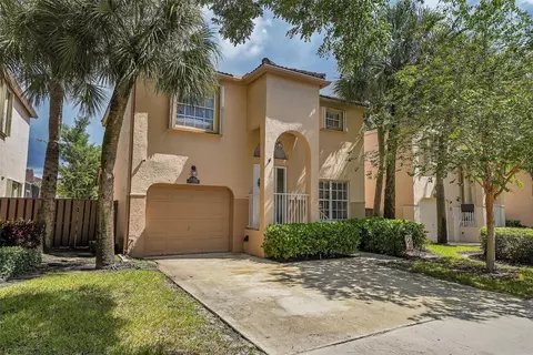 10679 NW 12th, Plantation, FL 33322