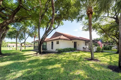 7088 Lantana, Tamarac, FL 33321