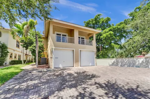 15 SE 19th Ave, Pompano Beach, FL 33060