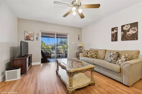 4880 NW 22nd St #306, Lauderhill, FL 33313