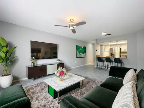 441 SE 10th St #105D, Dania Beach, FL 33004
