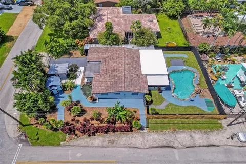 601 NW 28th, Wilton Manors, FL 33311