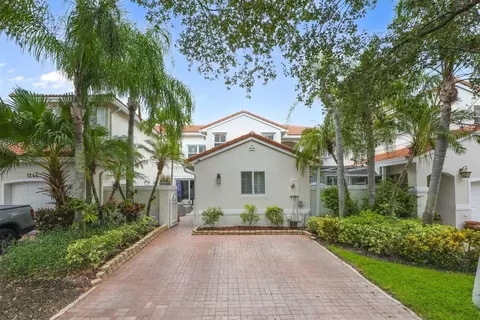 1250 Weeping Willow #1250, Hollywood, FL 33019