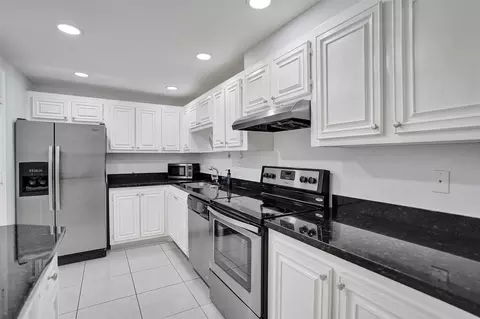 1428 SE 4th Ave #217, Deerfield Beach, FL 33441