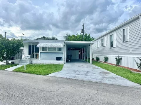 8717 SW 16th, Davie, FL 33324