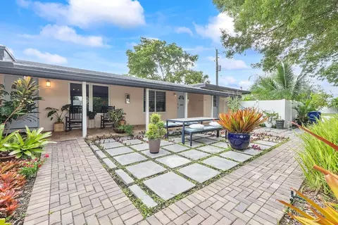 2016 NE 14th, Fort Lauderdale, FL 33304