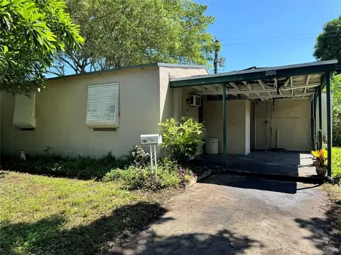 2106 Plunkett, Hollywood, FL 33020