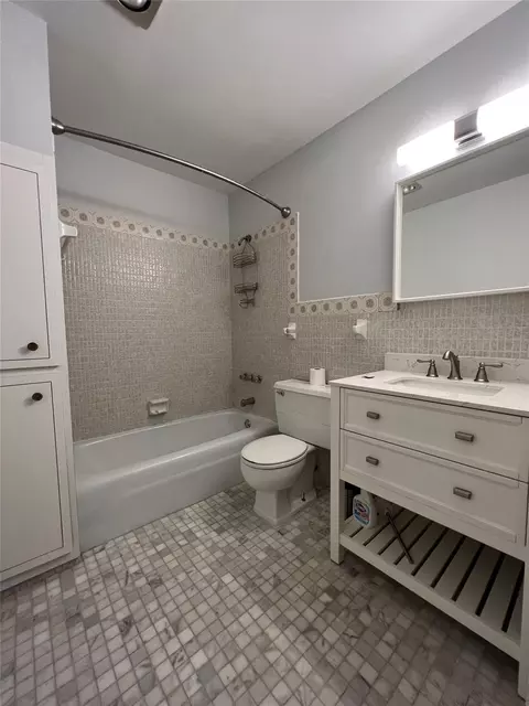 6800 NE 22nd Way #2104, Fort Lauderdale, FL 33308