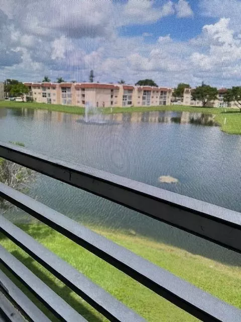 2811 N Pine Island Rd #301, Sunrise, FL 33322