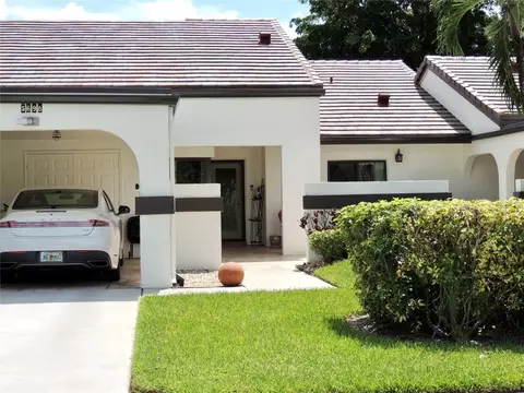 5698 Parkwalk #5698, Boynton Beach, FL 33472