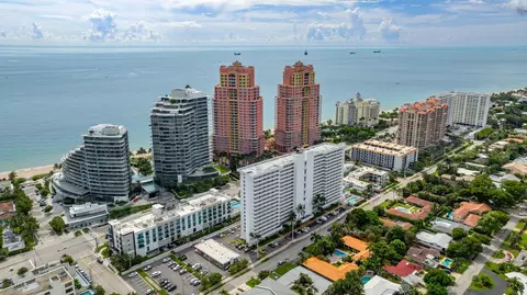 2200 NE 33rd Ave #5C, Fort Lauderdale, FL 33305