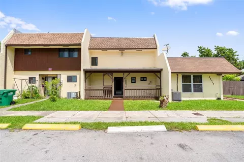 28015 SW 143rd Ct #28015, Homestead, FL 33033