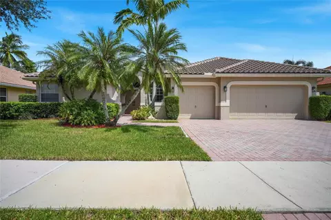 2702 W Abiaca, Davie, FL 33328