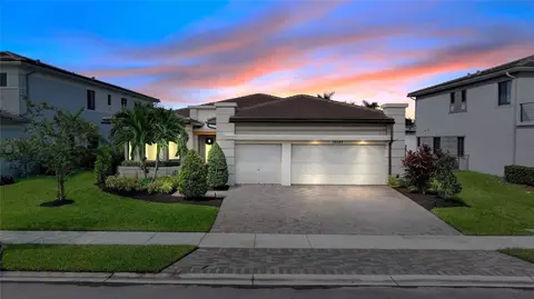 10547 N Lago Vis, Parkland, FL 33076