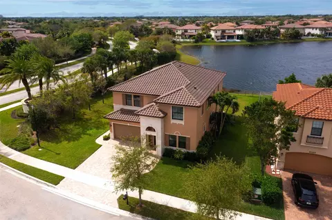 11110 NW 82nd Pl, Parkland, FL 33076