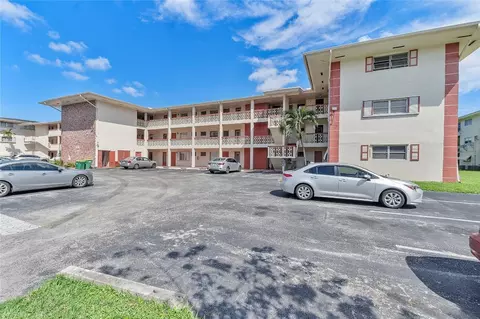 4751 NW 10th #312, Plantation, FL 33313