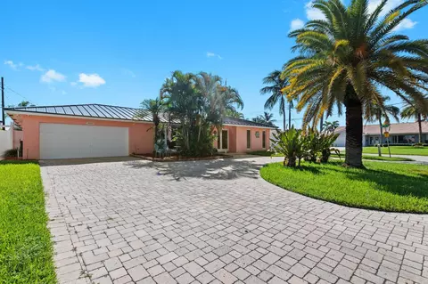 4400 NE 25th Ave, Lighthouse Point, FL 33064