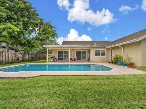 1220 NW 76th, Plantation, FL 33322