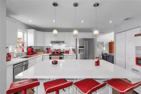 7495 Viscaya, Margate, FL 33063