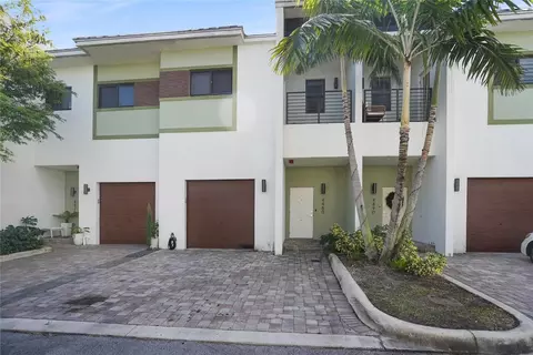 4480 NW 8th #4480, Plantation, FL 33317