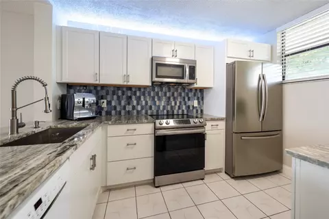113 Lake Emerald Dr #303, Oakland Park, FL 33309
