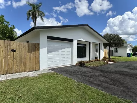 5951 NW 18th Ct, Sunrise, FL 33313