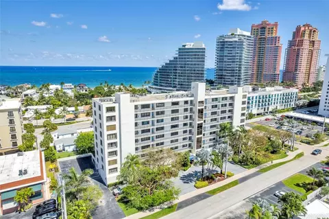 2300 NE 33rd #302, Fort Lauderdale, FL 33305