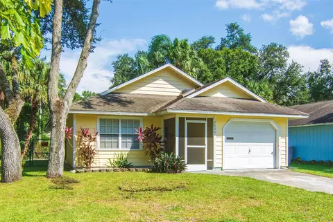 2420 88th Ave, Vero Beach, FL 32966