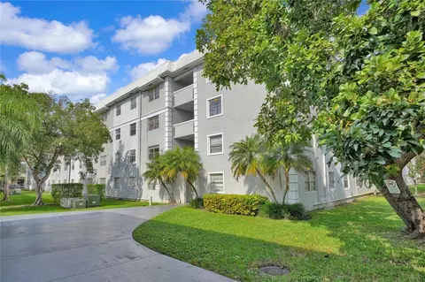 17255 SW 95th Ave #259, Palmetto Bay, FL 33157