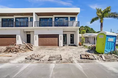 1120 NE 13th #1120, Fort Lauderdale, FL 33304
