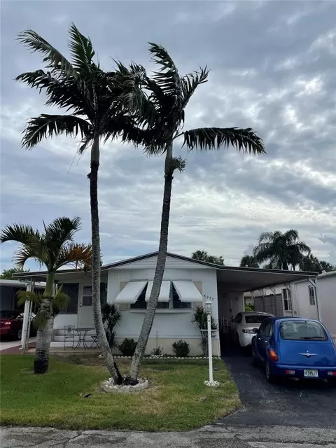 5250 SW 22nd, Fort Lauderdale, FL 33312