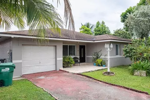 29874 SW 158th Ct, Homestead, FL 33033