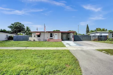 4781 NE 17th Dr, Pompano Beach, FL 33064
