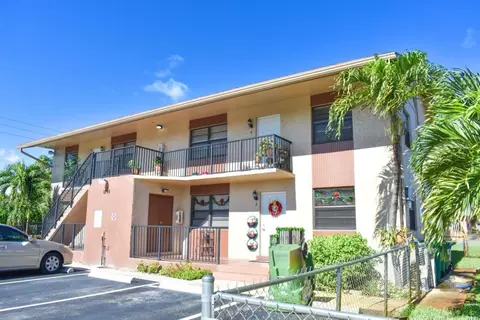 1896 SW 41st, Fort Lauderdale, FL 33317