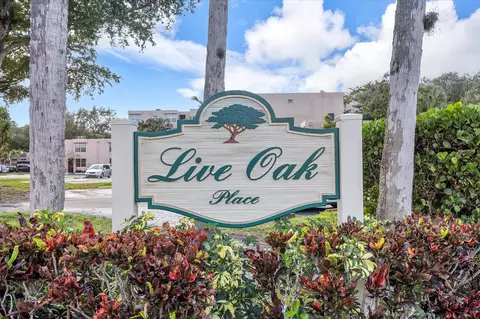 9441 Live Oak Pl #101, Davie, FL 33324